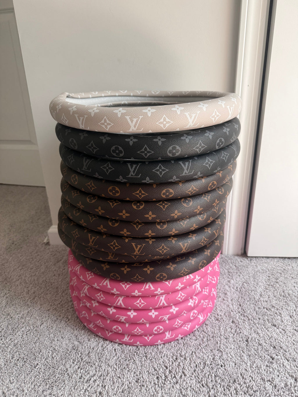 steering wheel covers UNIVERSAL FIT